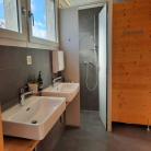 images/bg_gaestehaus/Waschraum_1.jpg